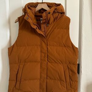 Duluth Trading Co Burnt Orange Puffer Vest